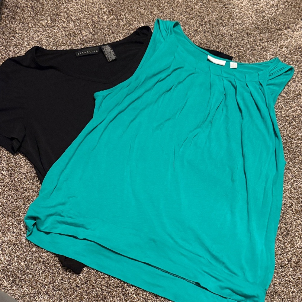 Green Sleeveless and Black Women's Tops